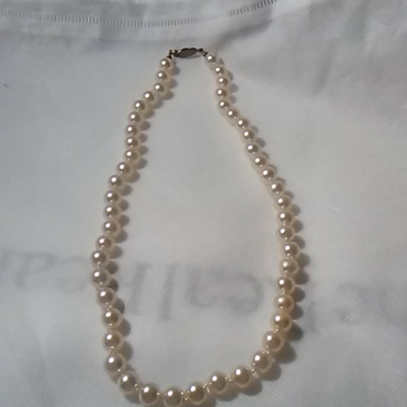 Pearl Jewelry - Vintage Classic Fresh Water Pearl Strand Pearl Jewelry - Vintage Classic Fresh Water Pearl Strand